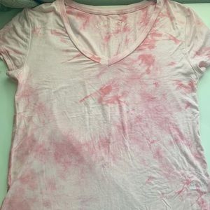 Aeropostal Tie dye pink v neck shirt 🦋